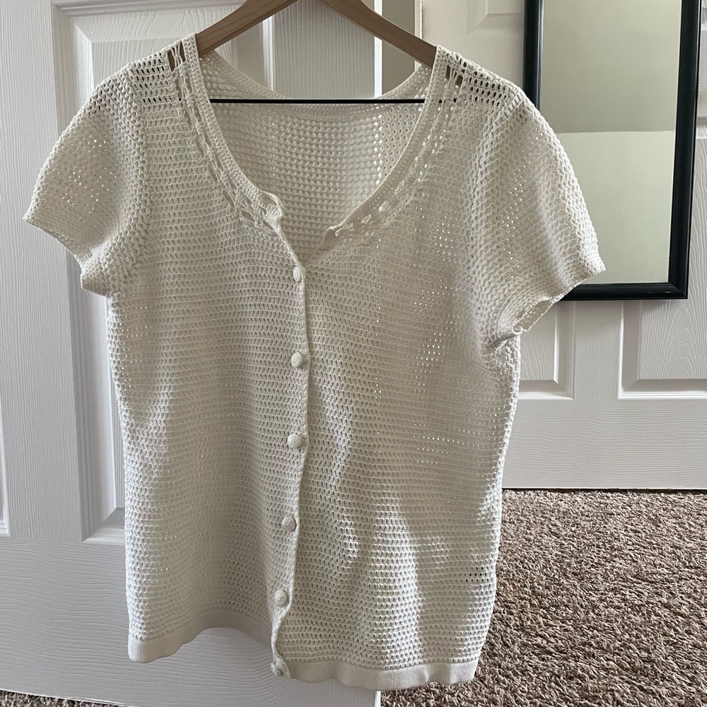 Vintage White Crochet Button-Front Short Sleeve Cardigan - Picture 3 of 4